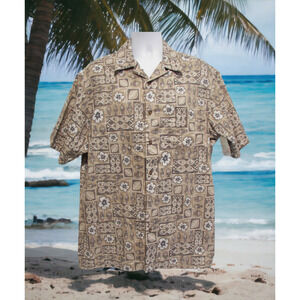 Woolrich Mens Large L Camp Fish Fishing Hawaiian Sportswear Khaki Blue Outdoor